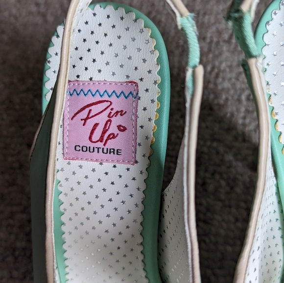💖HP💖 NWOT Pin Up Couture Bettie Mint Sandal With Cutout Heart - Picture 8 of 13